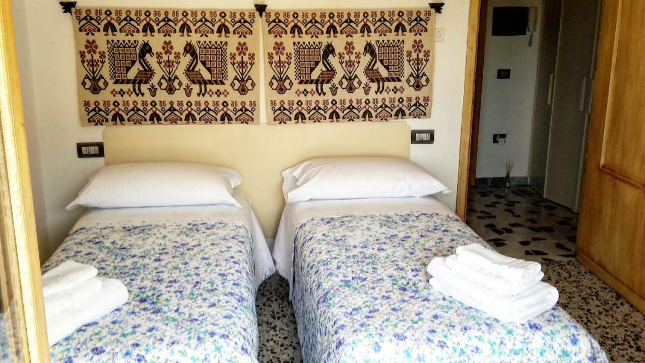 B&B Aria Ona Виллагранде-Стризайли Экстерьер фото